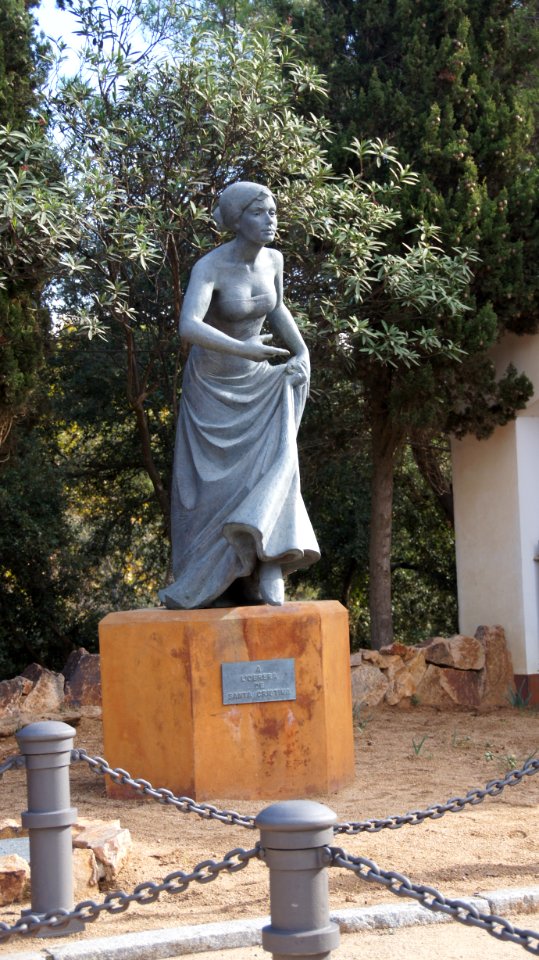 Lloret, Ermita de Santa Cristina, Denkmal L'Obrera de Santa Cristina