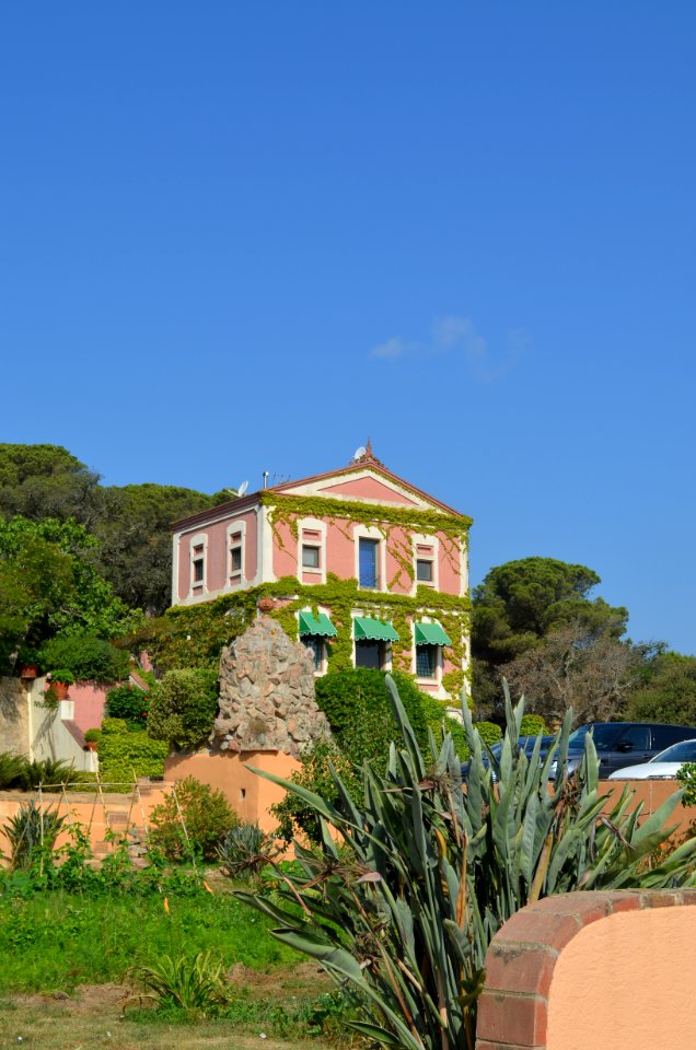 Lloret de Mar, Sant pere del Bosc, Nebengebäude (1)