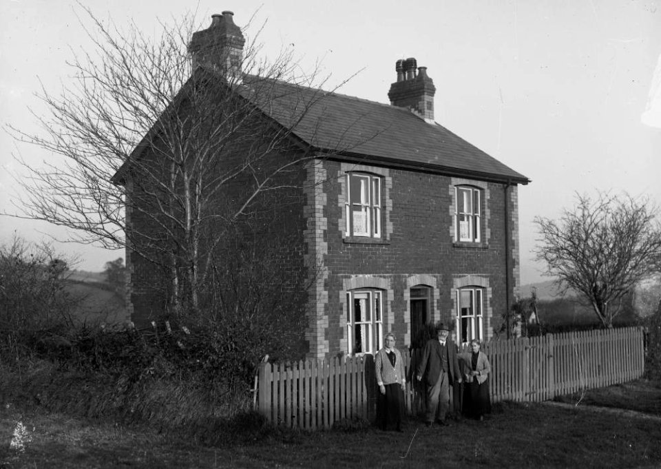 Llewelyn View, Cilmery near Builth Wells (1295084)