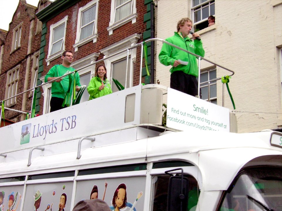 LLoydsOlympicPromoBus