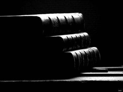 Livre Ancien Noir Et Blanc (64681021)