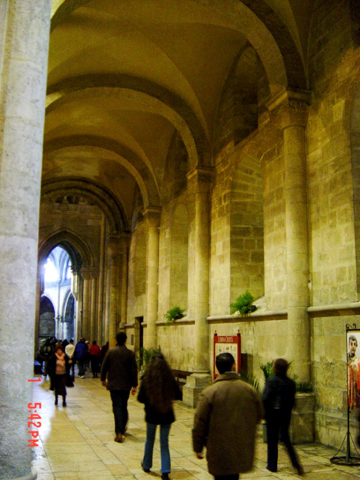 Lisbon Cathedral, 2006-01-01, interior 01