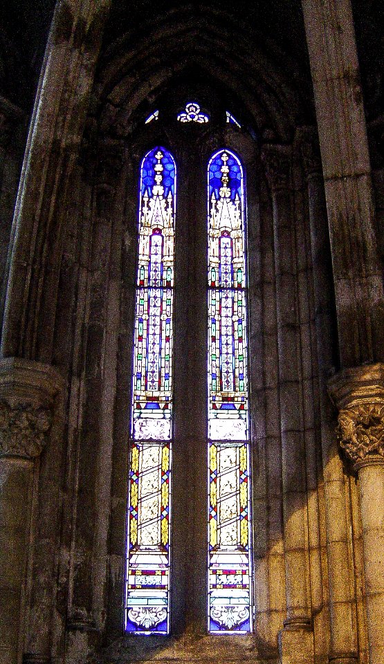 Lisbon Cathedral, 2006-01-01, stained-glass window