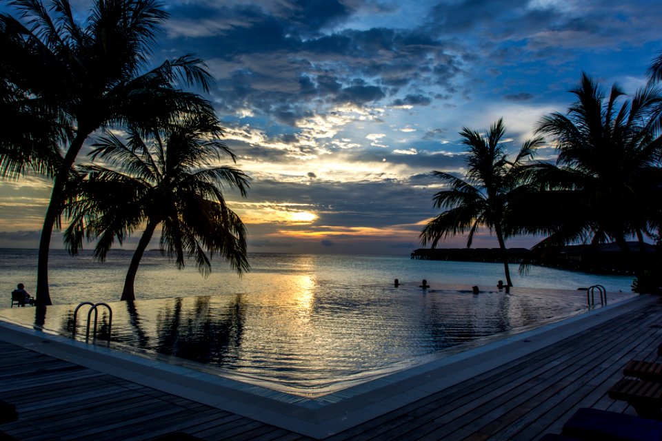 Mal Pool Beach (249340529)