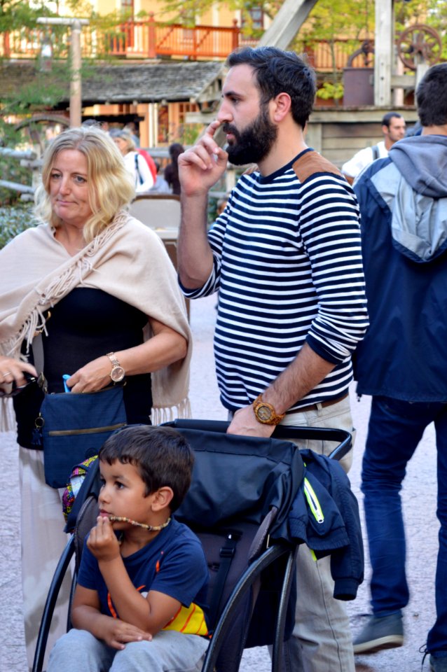 Man in marinière with child