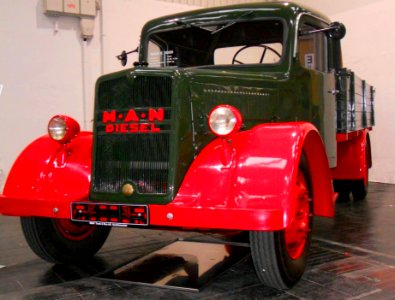 MAN E 2 truck 1940 Spielvogel