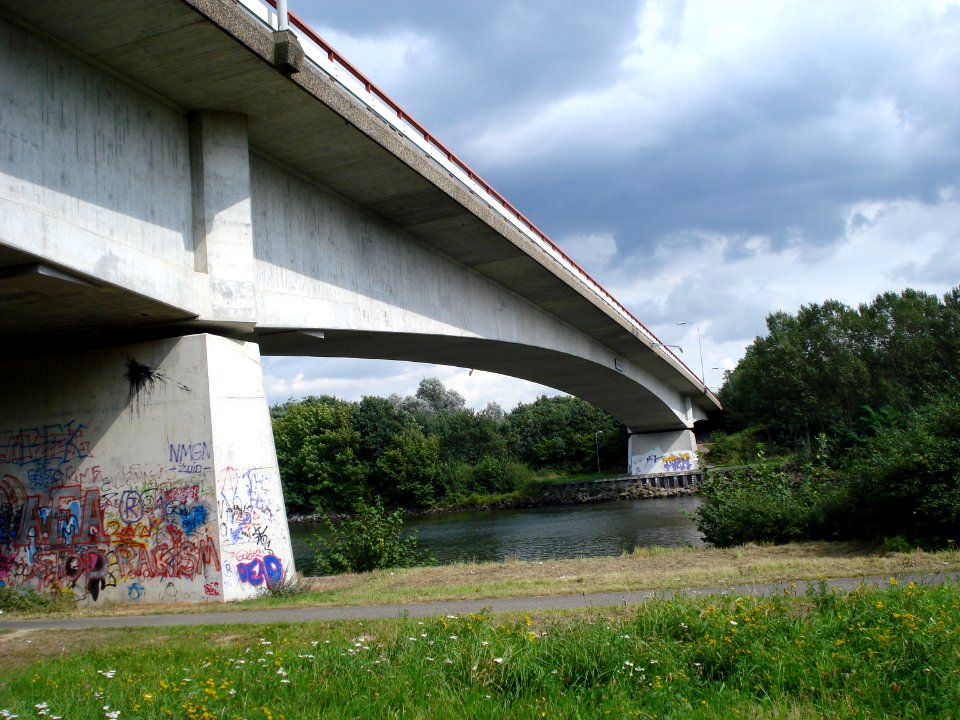 Malden (Gld, NL), Maldense brug (Maaswaalkanaal)