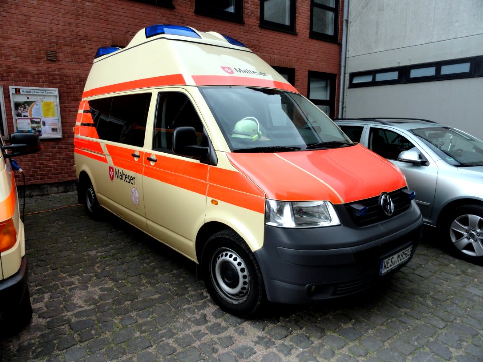 Malteser VW Ambulanse, Stadverband Xanten pic2