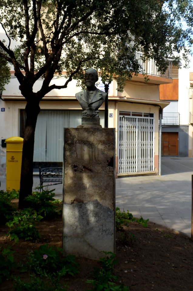 Malgrat de Mar, Memorial D. Robert