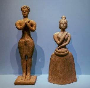 Man woman praying archmus Heraklion