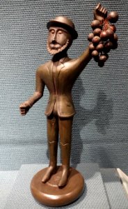 Man with Grapes, maker unknown, Wells, Maine, c. 1860, painted wood, bone, metal wire - Brooklyn Museum - DSC09558