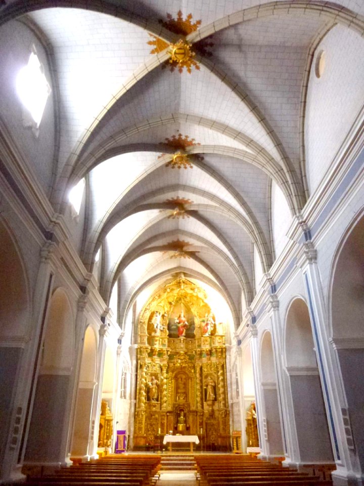 Mallén - Iglesia de Nuestra Señora de los Ángeles, interior 10