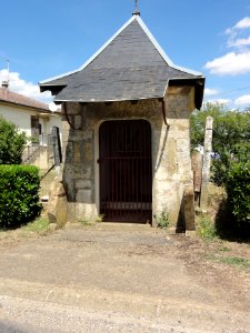 Mangiennes (Meuse) oratoire extérieur