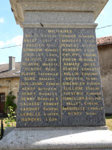 Mangiennes (Meuse) monument aux morts (02)
