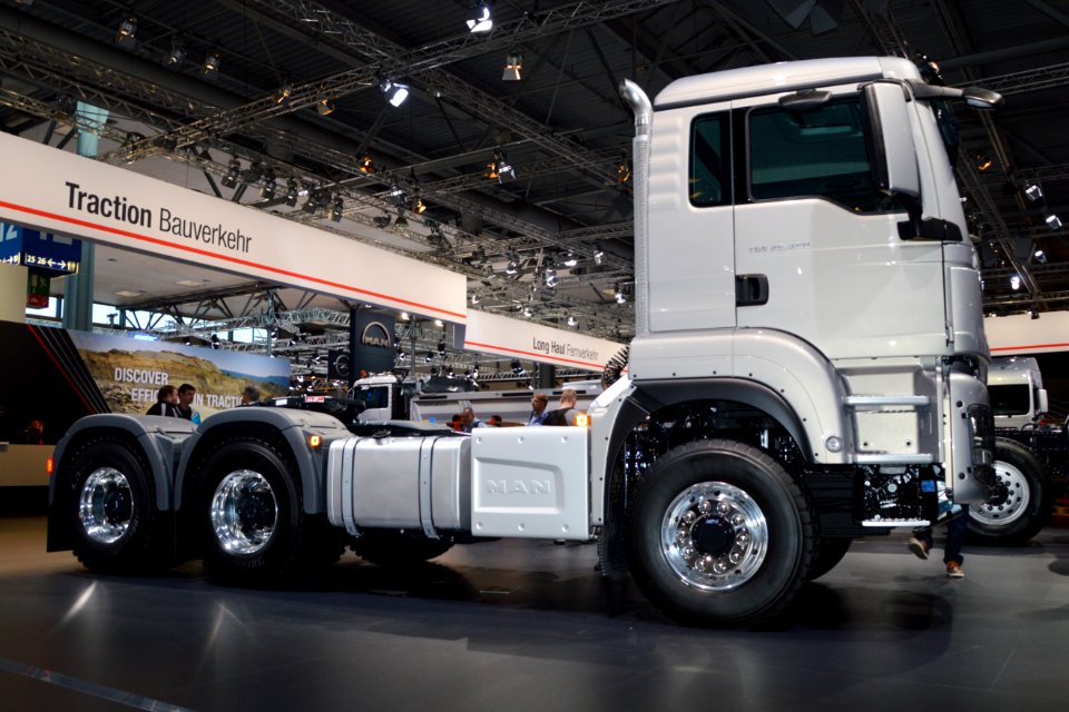 MAN TGS 26.480. Free image Spielvogel 3