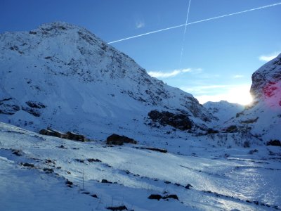 Manchet village and Roche des Fours in winter