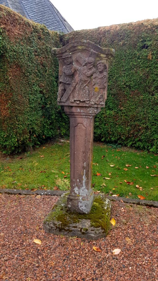 Manderfeld-Kreuzweg (Kreuz 6)