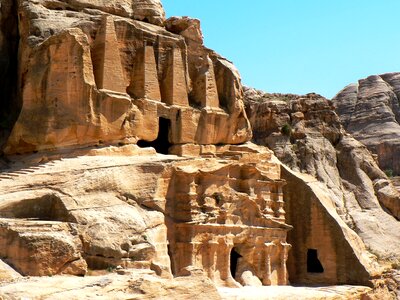 Cliff obelisks sculptures