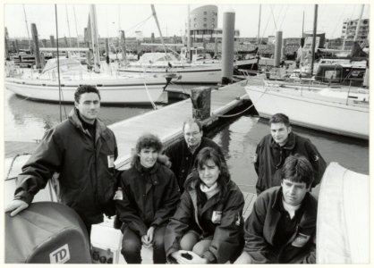 Managementteam van jachthaven Seaport Marina. Vlnr statutair directeur David Beemster, officemanager Corinne Bakker, havenmeester Richard Snijder, Diana Vreeswijk, havenmeester Pieter Wijbr, NL-HlmNHA 54050168