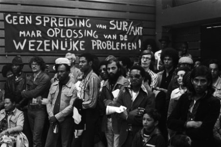 Manifestatie Surinaamse welzijnsorganisatie in Bijlmermeer, Bestanddeelnr 928-6112