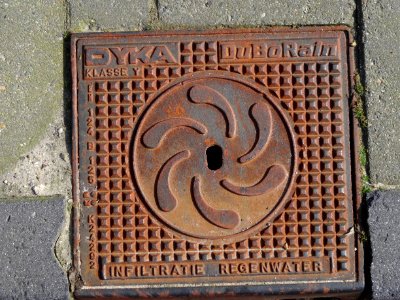 Manhole cover in Almelo