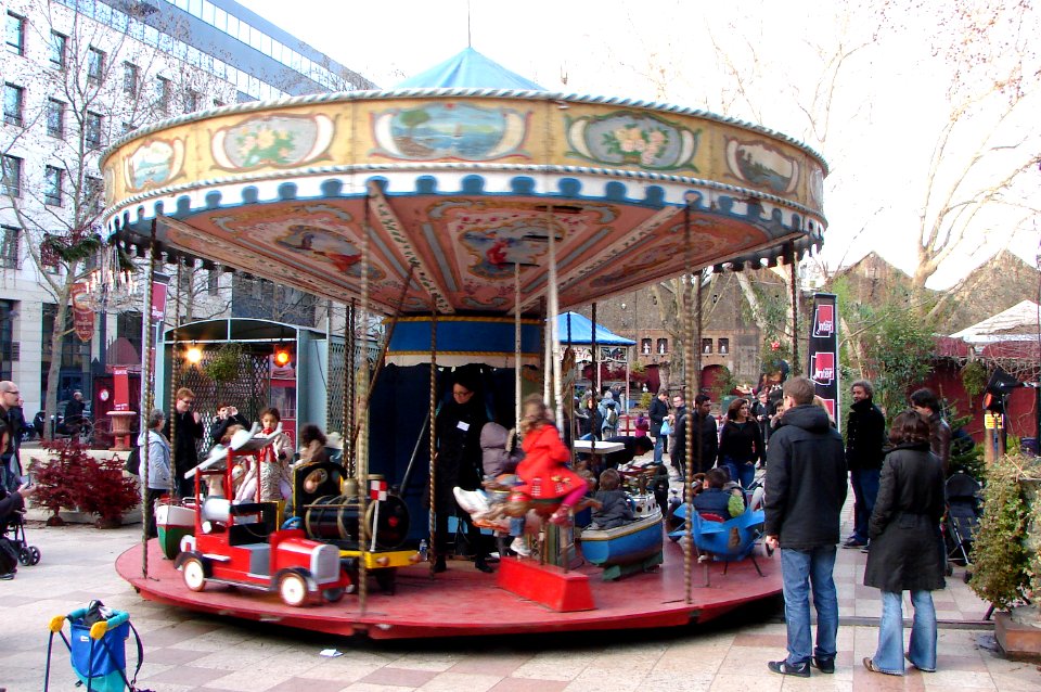 Manège au musee des arts forains
