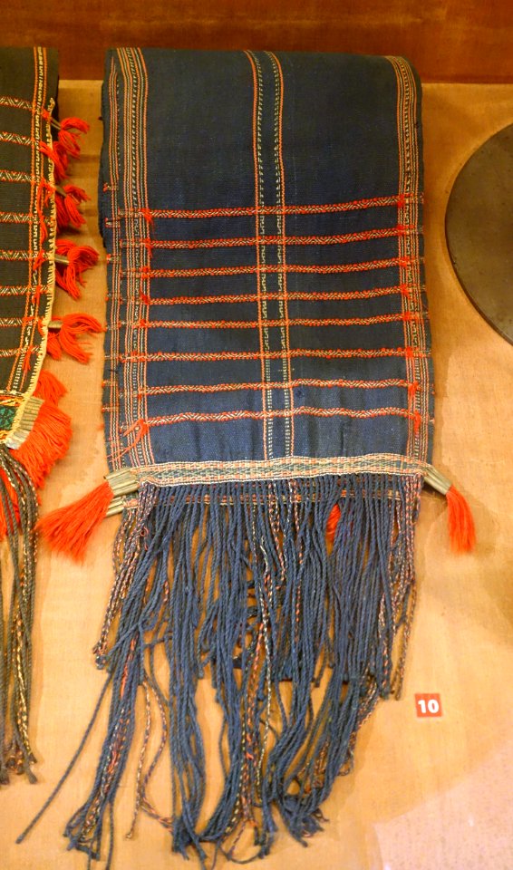 Man's belted apron, Co Ho (Chil) - Vietnam Museum of Ethnology - Hanoi, Vietnam - DSC03238