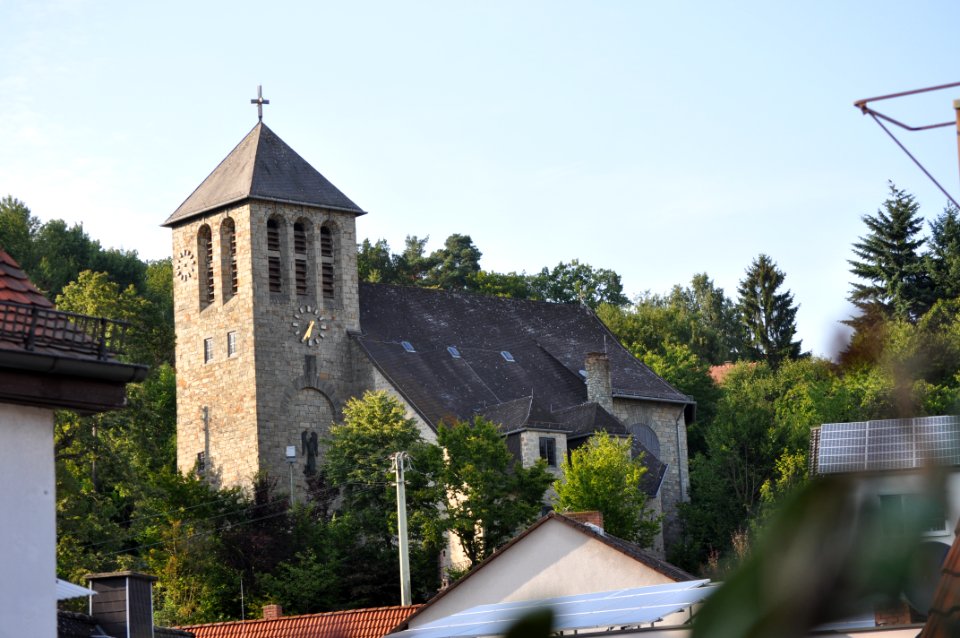 Mammolshain, Kirche