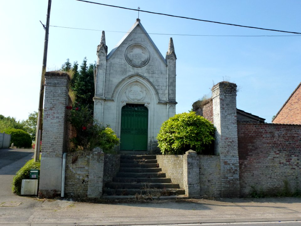 Mametz (Pas-de-Calais, Fr), Crecques, chapelle N.D.du Très S Rosaire