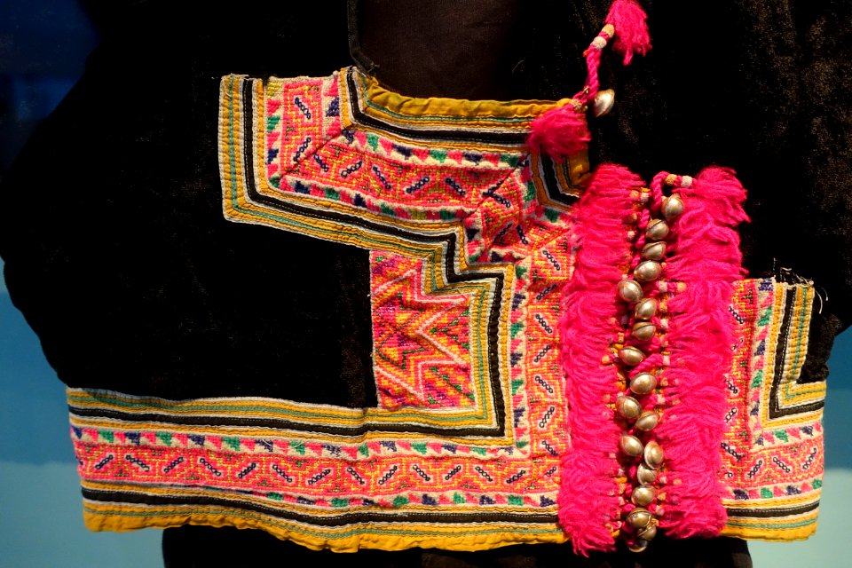 Man's jacket detail, Hmong people, Northern Thailand, collected in 1986 - Ethnological Museum, Berlin - DSC01380