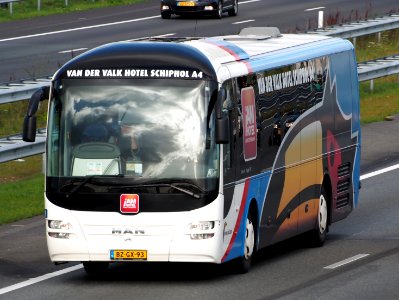MAN LION S REGIO Van der Valk pic2