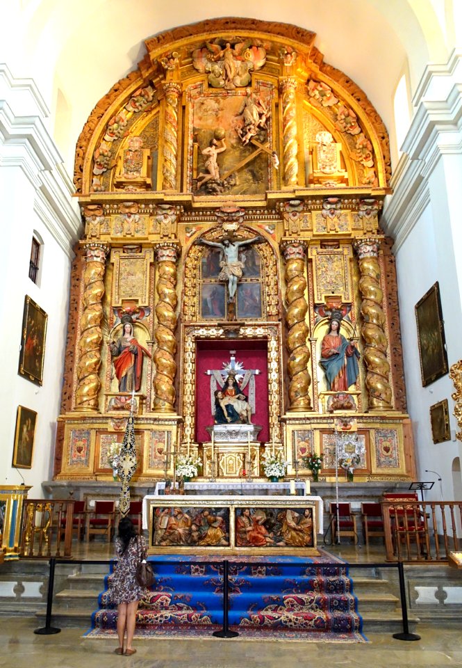 Main altarpiece in Iglesia de Santa María de la Alhambra - DSC07691