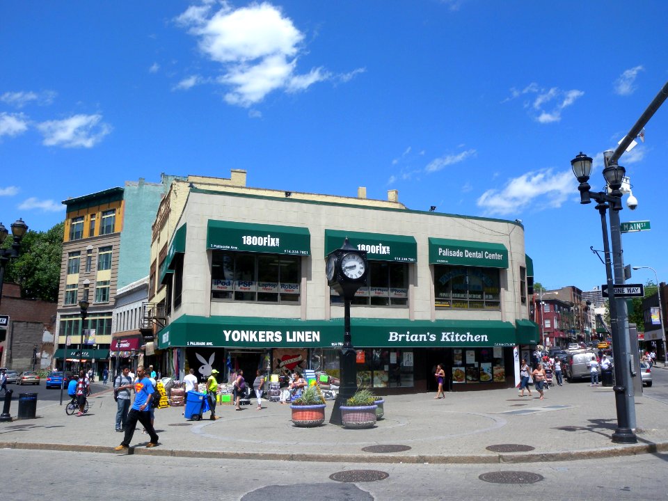 Main & 1 Palisade Av Yonkers jeh