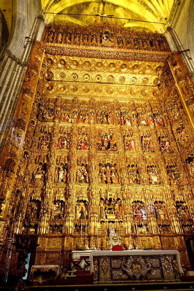 Main altar piece - Cathedral of Seville - Sevilla, Spain - DSC07556