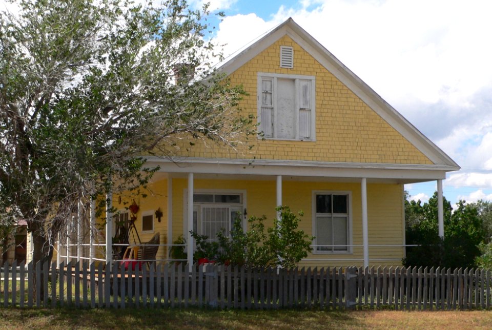 Magdaline house (Magdalena NM) from NE 1