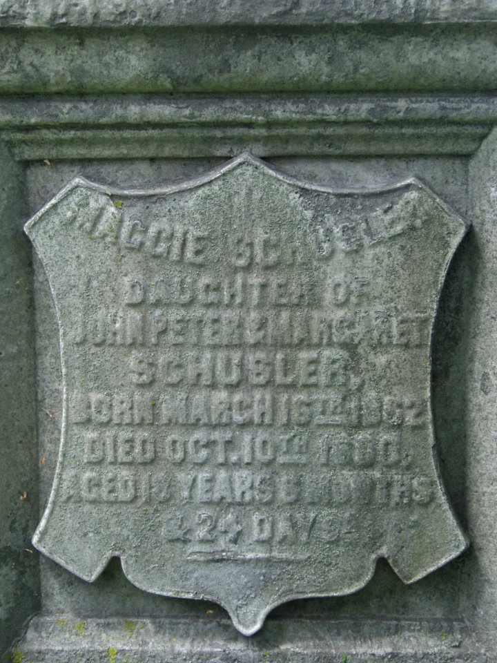 Maggie Schusler monument, Allegheny Cemetery, 2015-05-12, 02