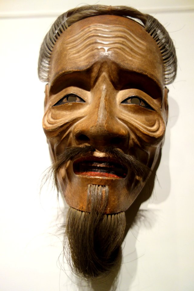 Maijo (old man) No mask, Edo Japan, 17th century, carved wood, gesso, pigment - Cincinnati Art Museum - DSC03154