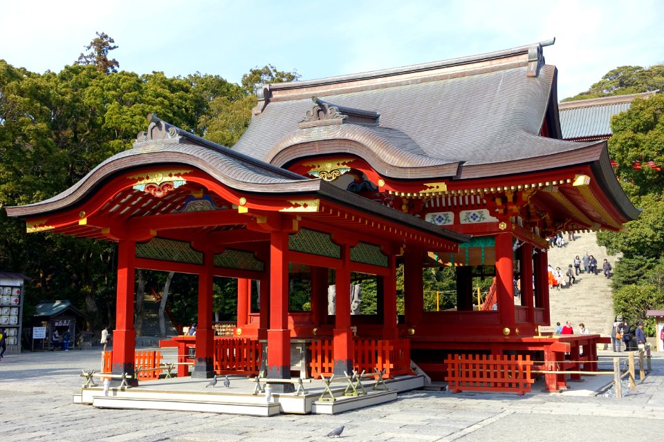 Mai-den - Tsurugaoka Hachiman-gū - Kamakura, Kanagawa, Japan - DSC08316