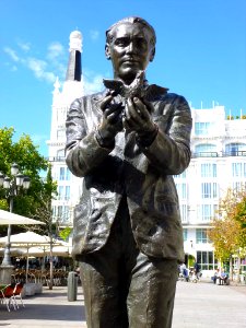 Madrid - Plaza de Santa Ana, monumento a García Lorca