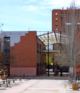 Madrid - Puente de Vallecas - Centro Cultural El Pozo del Tio Raimundo 3 photo