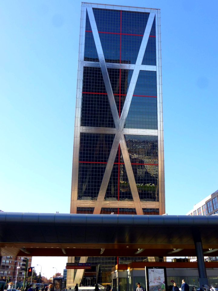 Madrid - Puerta de Europa 8