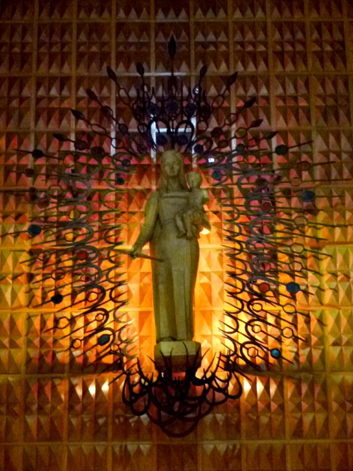 Madrid - Santuario de María Auxiliadora (Salesianos) 09
