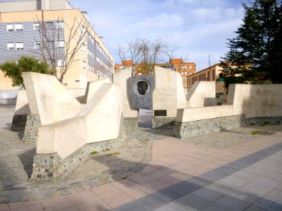 Madrid - Villa de Vallecas - Monumento a Federico García Lorca 01