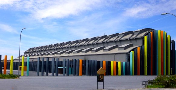 Madrid - Villaverde, Catedral de las Nuevas Tecnologías 01