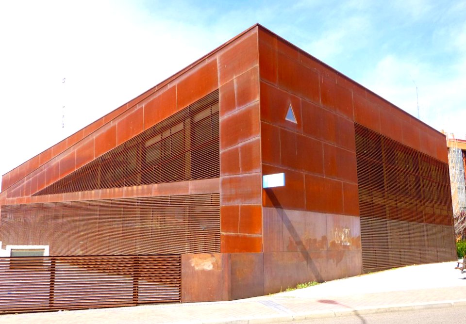 Madrid - Villa de Vallecas - Centro Juvenil El Sitio de mi Recreo 2