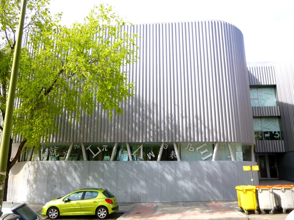 Madrid - Villa de Vallecas - Biblioteca Pública Villa de Vallecas Luis Martín-Santos 6