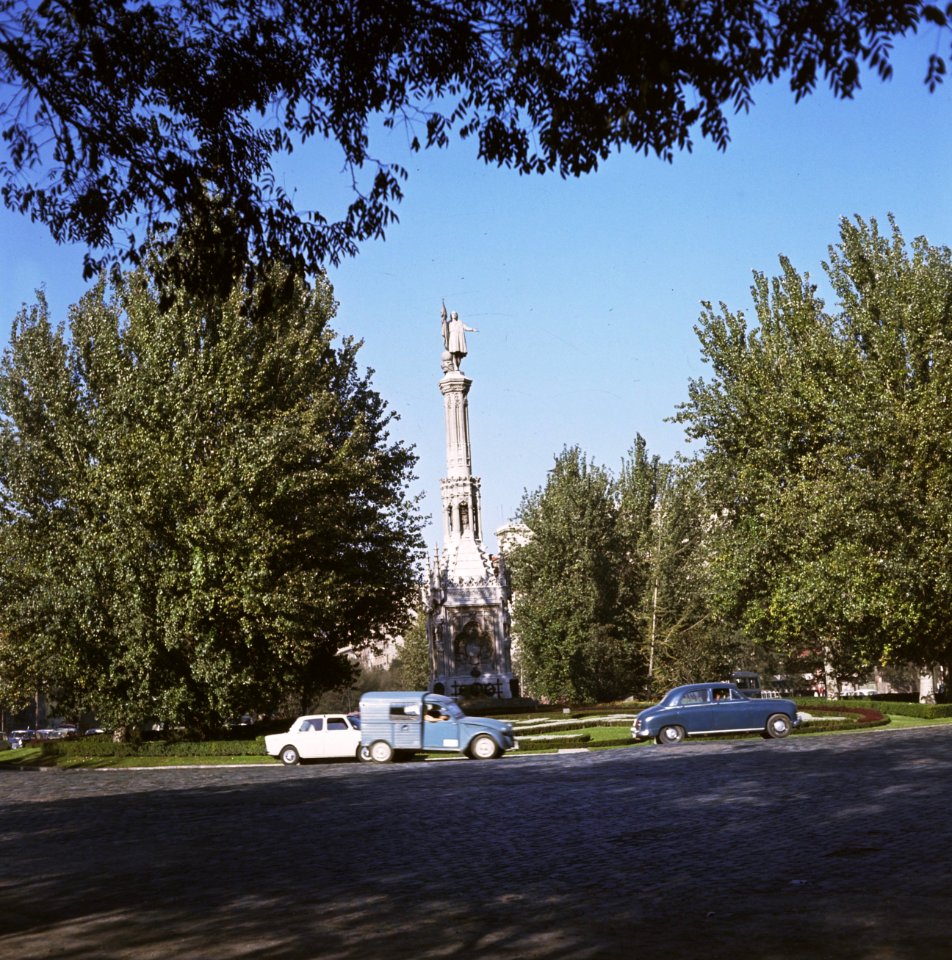 Madrid beeld van Columbus, Bestanddeelnr 254-8140