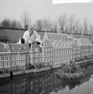 Madurodam in de verf, een stukje Jordaan, Bestanddeelnr 917-5526