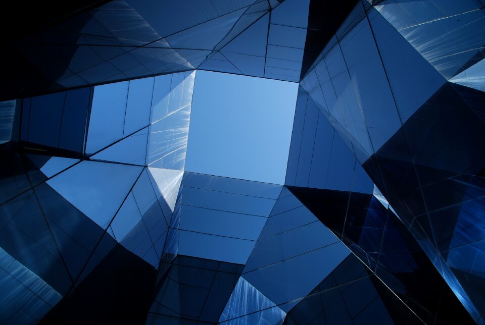 Design geometric glass