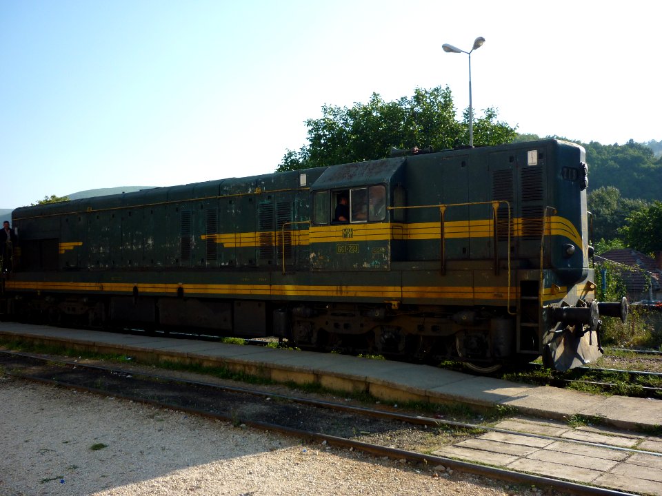 MakedonskiŽeleznici661-219haniielezit